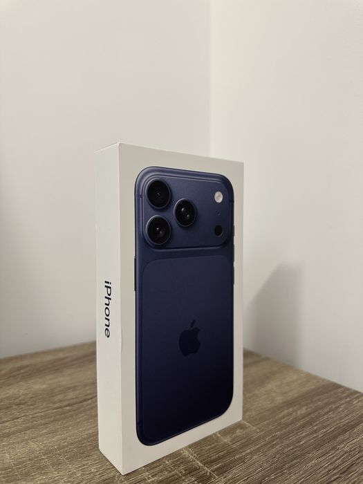 iPhone 17 Pro Deep Blue, 256 GB
