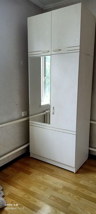 Продам спальный гарнитур