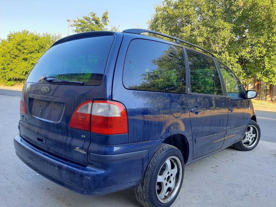 Ford Galaxy 2.3i 140к.с