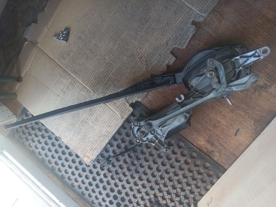 Моторчик дворников с механизмом на Мерседес W202 C180 C200 C230 C240