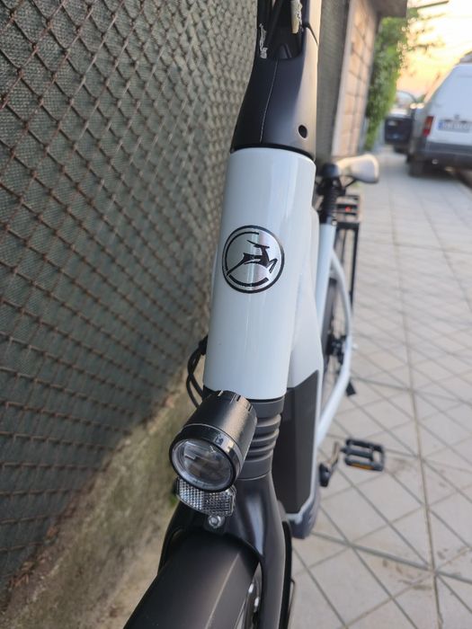 Електрически Gazelle Chamonix C5 Като нов с вътрешни скорости  Shimano