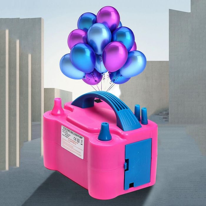Электрический насос для воздушных шаров с двойными отверстиями.