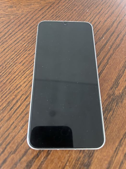 Продам Xiaomi 13