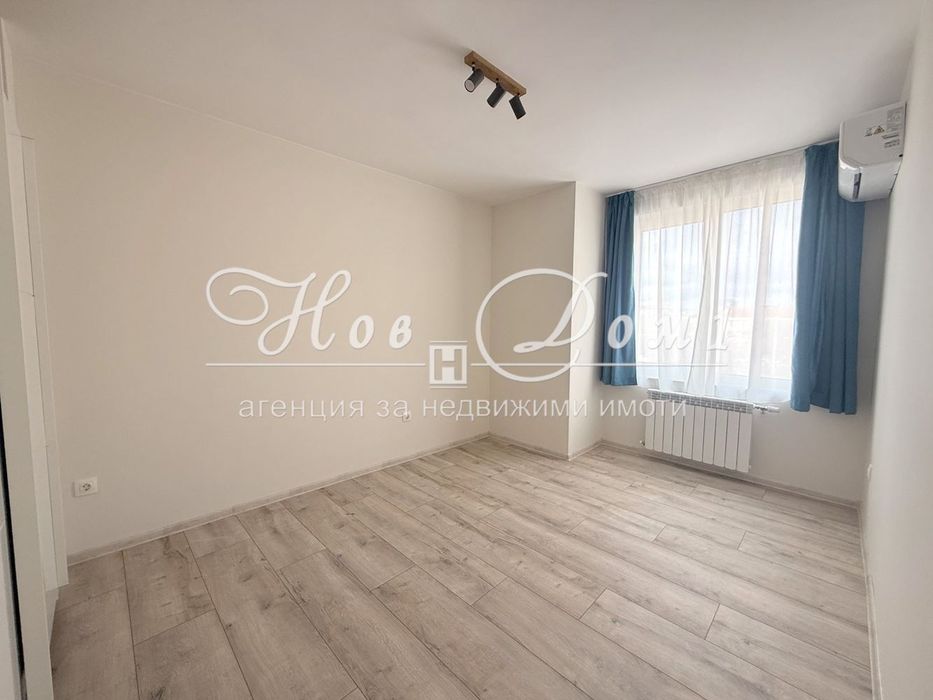 Дава се под наем Тристаен апартамент в София, Център - 78 кв.м за 847.62 € - Снимка #5