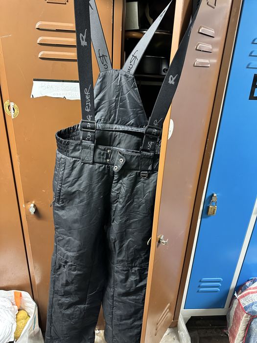 Costum ski , geaca ski xs noua, casca , ochelari ski