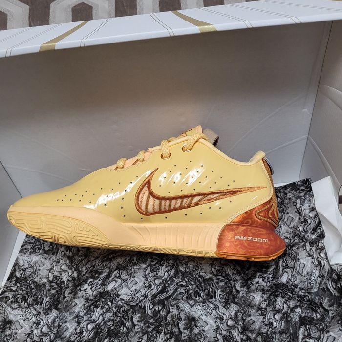 Нови оригинални мъжки маратонки