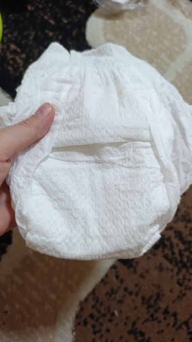 Продам подгузники трусики