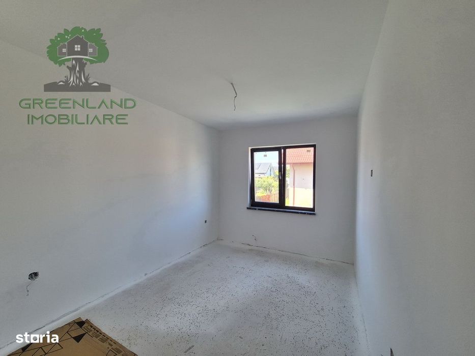 CASA SEMI SINGLE 4 camere, 2 bai, 129mp, teren 270mp, Lunca Cetatuii