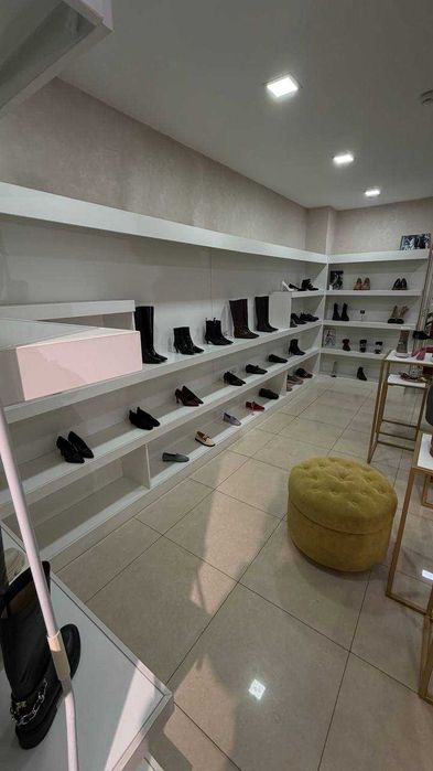 Срочно! Распродажа стеллажей для  обуви и одежды!