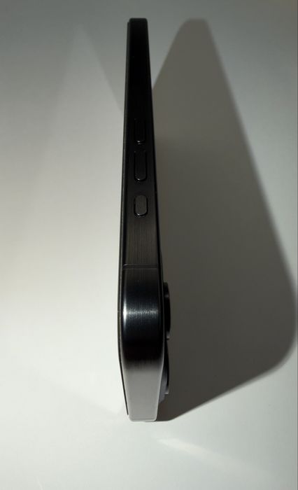 iPhone 15 Pro – 128GB | Black Titanium