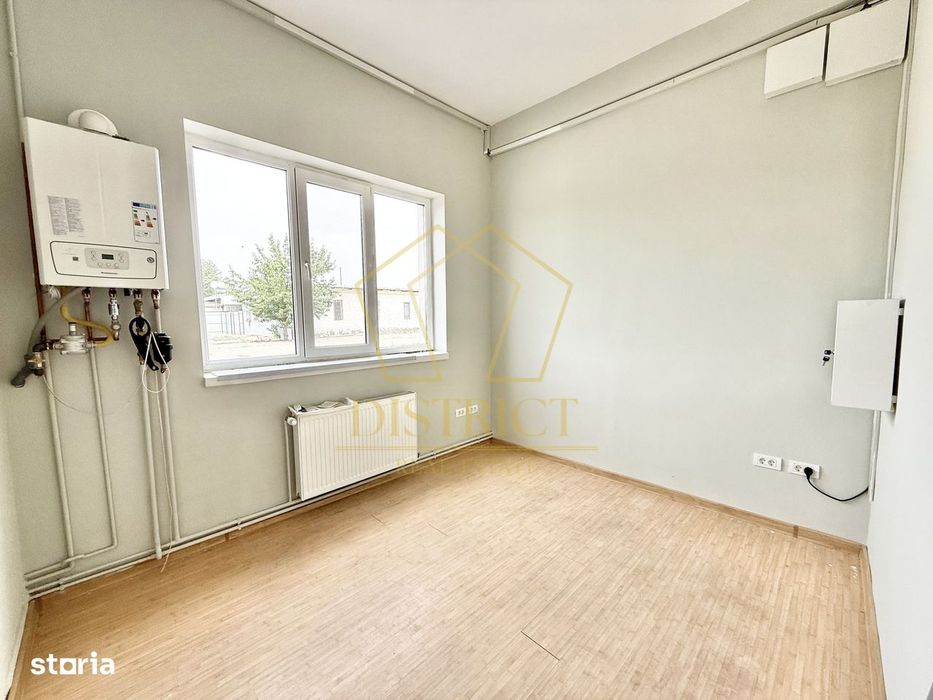 COM 0% Cladire P+1E cu parcare si VAD la principala | Giarmata