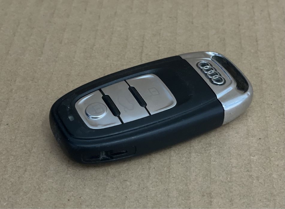 Ключ AUDI 4G0959754K