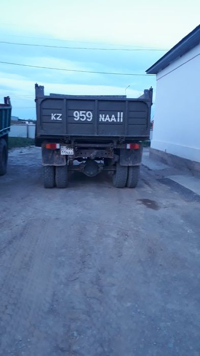 Самосвал Зил 130