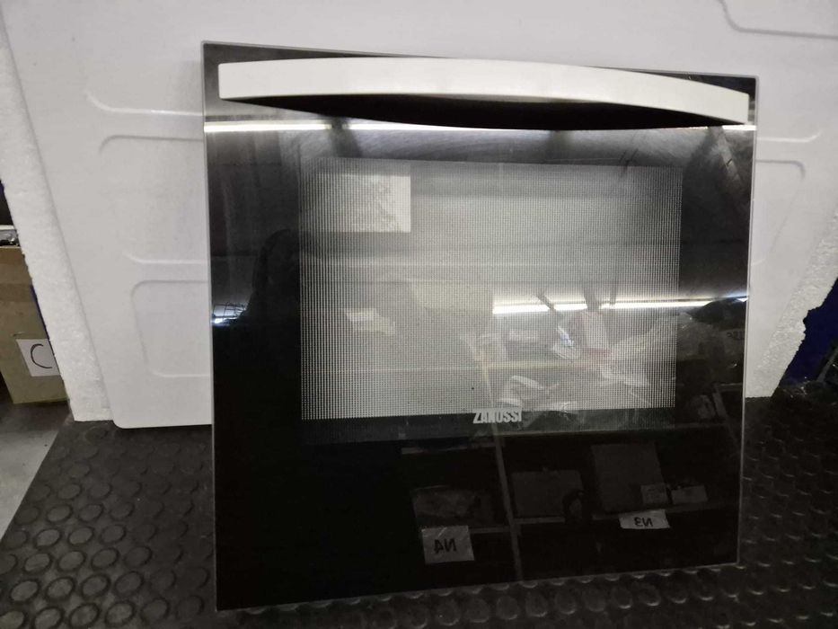 Usa completa aragaz Zanussi 49.5 x 47 cm / H4