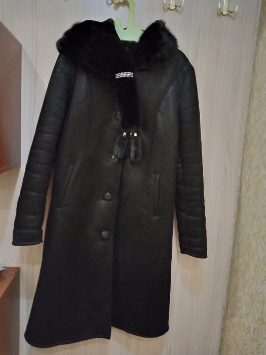 Продам дублёнку . КСК