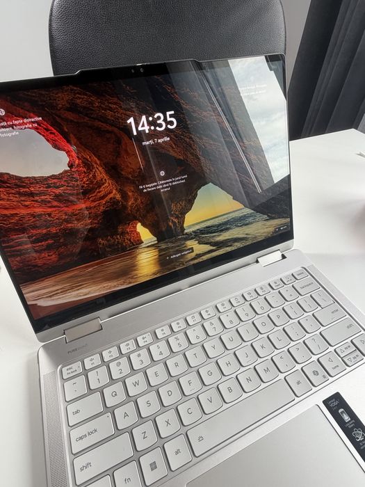 Lenovo Yoga 2-in-1 14” 2.8K  AI 7 350 | 32GB RAM | 1TB SSD | IMPECABIL + GARANȚIE