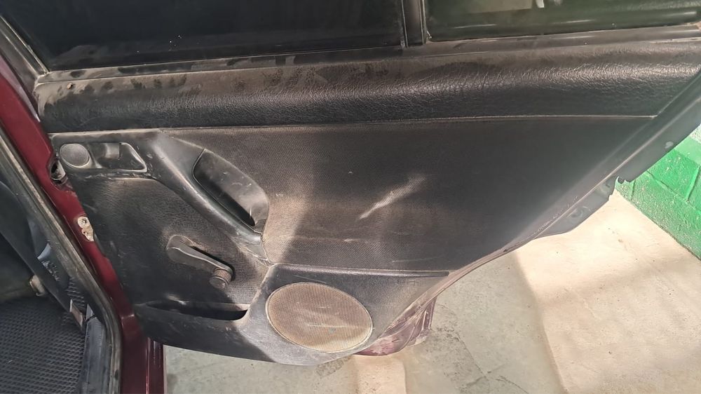 Дверные карты гольф 3