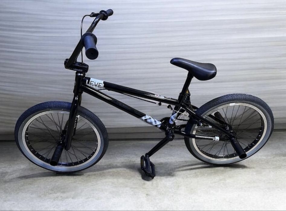 Новый велосипед BMX level
