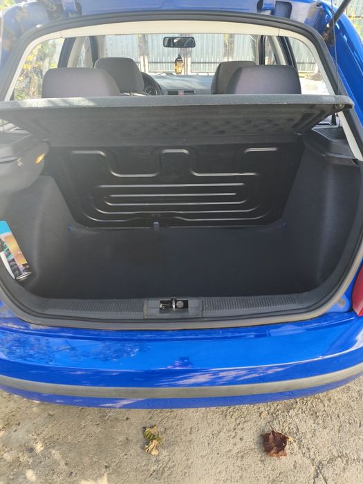 Vând skoda fabia 1.4 mpi