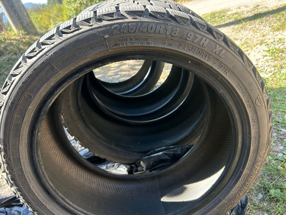 Продавам зимни гуми почти нови