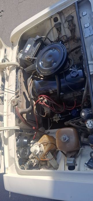 Vaz 2106 sotiladi