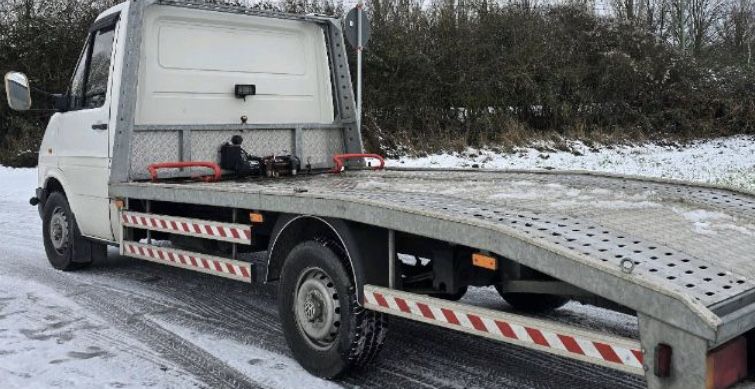 Inchiriere trailere Tractari auto Zalau si imprejurimi