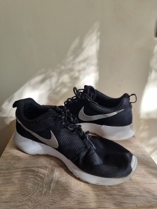 Маратонки Nike - 38