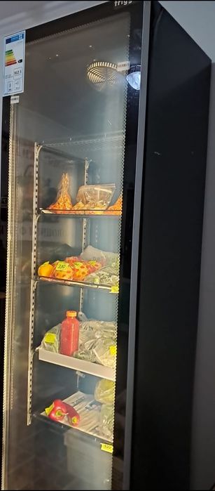 Витринный холодильник, Frigger