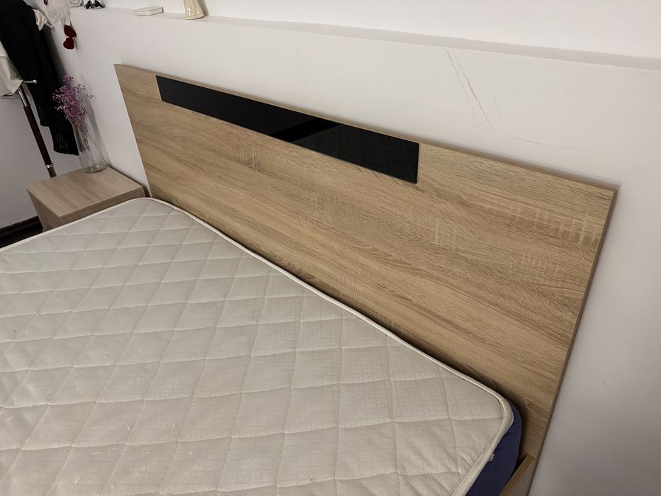 Pat dormitor 160x200 cu saltea