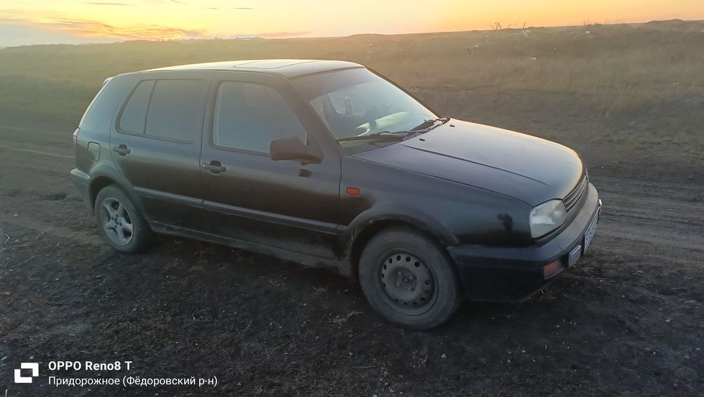 Продам гольф 3,1.8 моно
