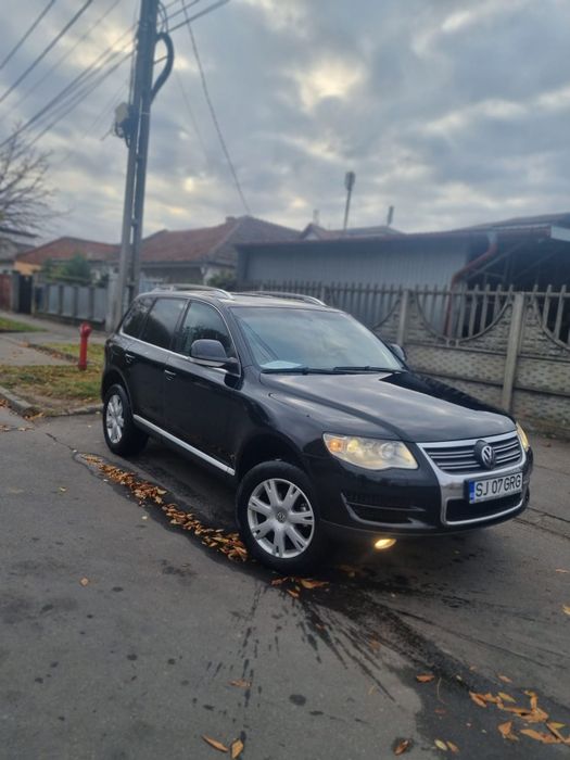 Vând vw touareg 2.5 tdi R5 facelift