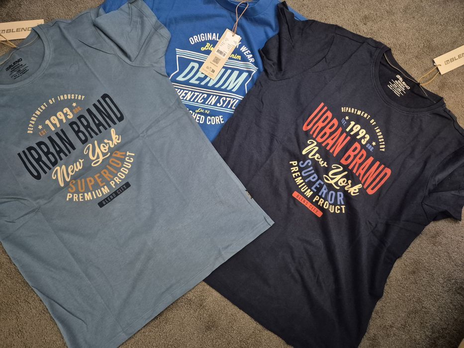 Vand tricouri bărbați