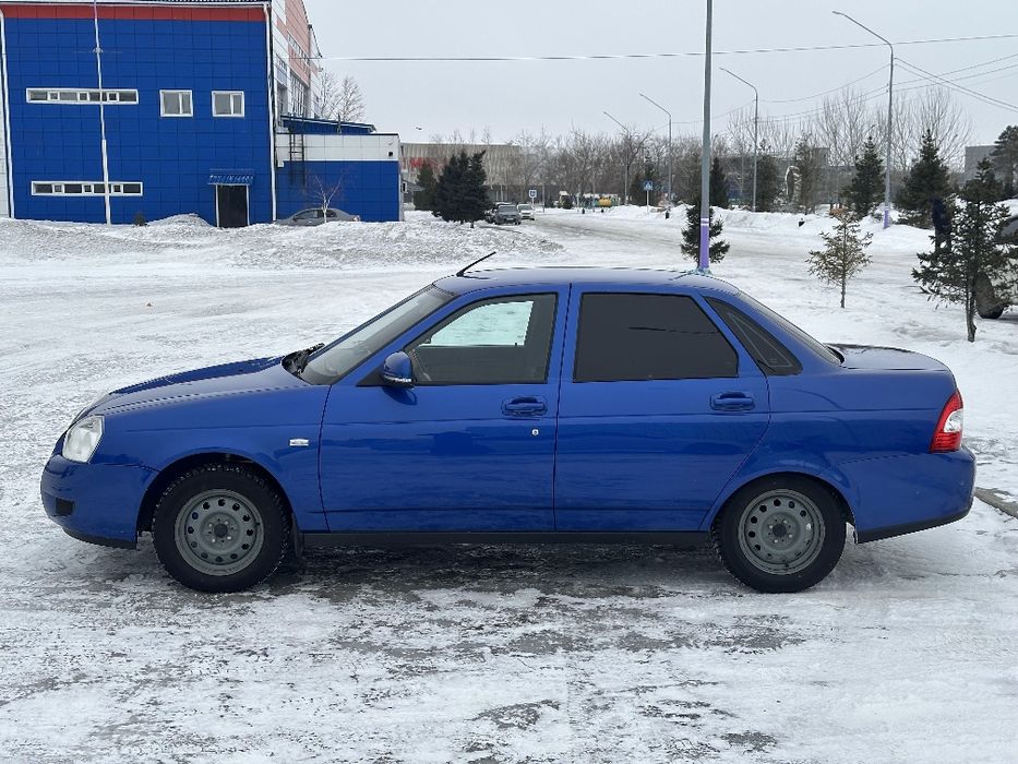 Продам приору люкс+