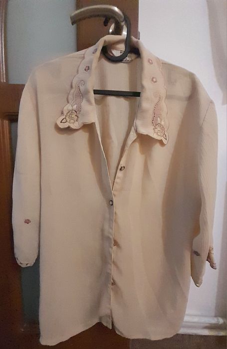 Bluza vascoza cu broderie