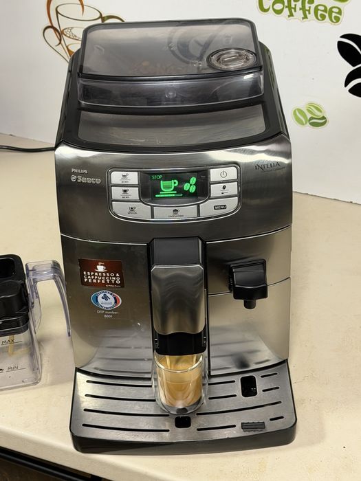Кафемашина кафе автомат Saeco INTELİA ONE с гаранция