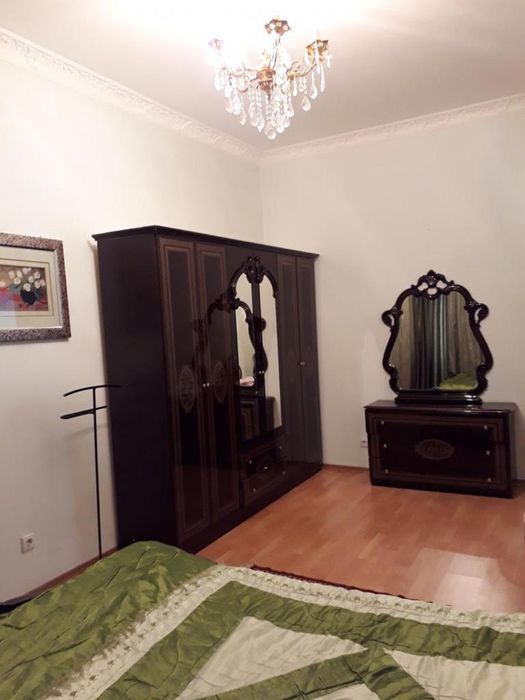 Продам 4-х комнатную квартиру