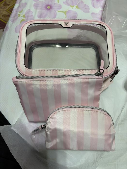 Косметичка оригинал набор Виктория Сикрет