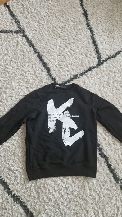 Продавам блуза Karl Lagerfeld
