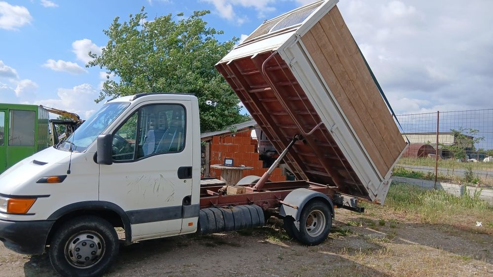 Vând Iveco Dayli 3,5 to. Basculare