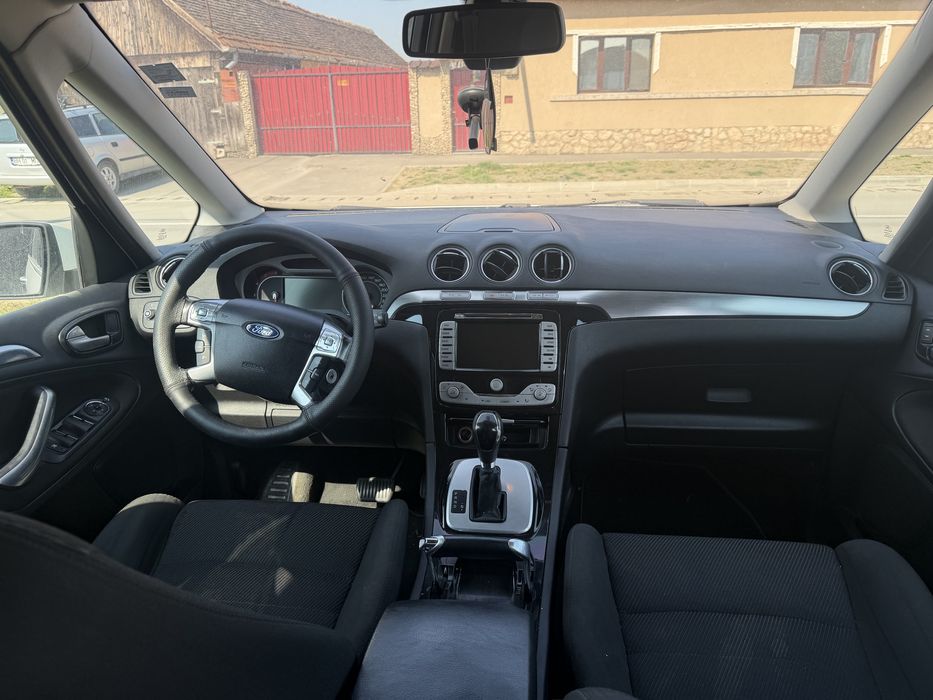 Vand Ford Galaxy Motor defect