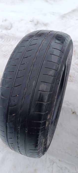 Продам шины б/у R15 185