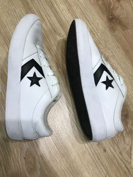 Converse marimea 33