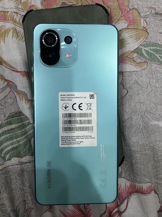 Xiaomi Mi 11 lite 5G Ne 8+8/128 GB karobka dok