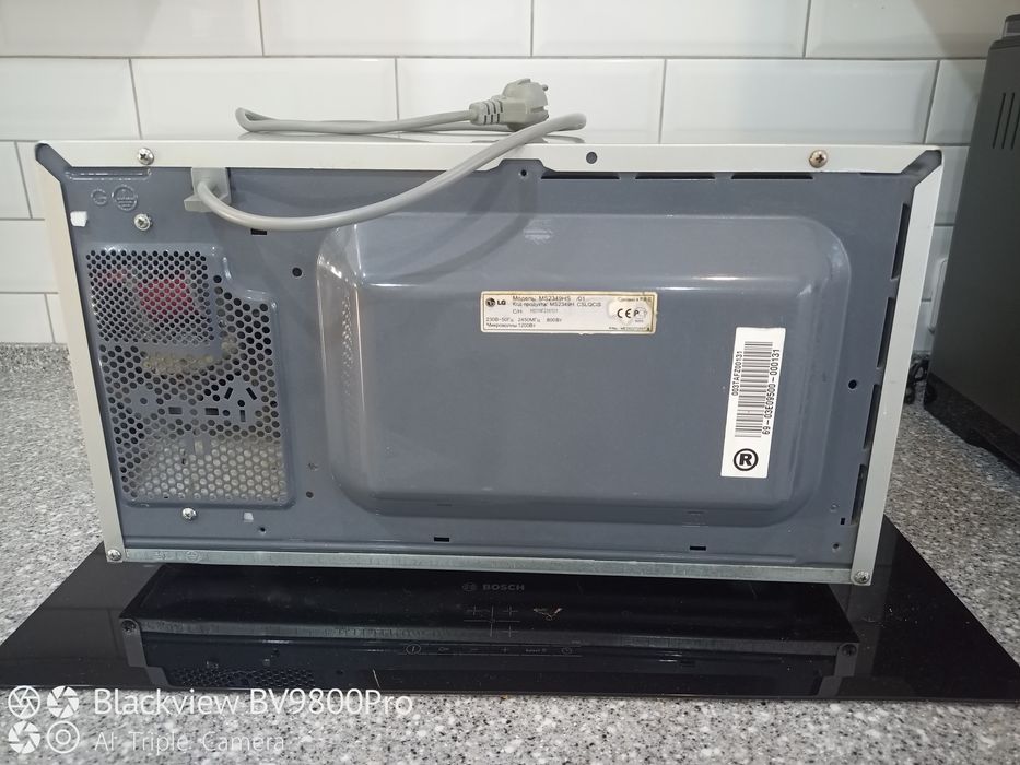 Микроволновка LG