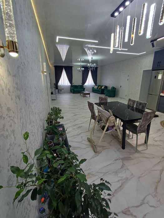 Натяжные потолки, теневые,парящие и со скрытым карнизом