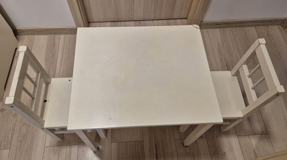 Masa cu 2 scaune pentru copii, produs IKEA,  folosite