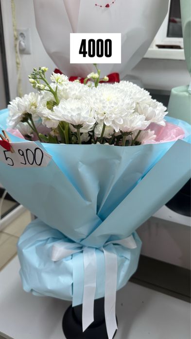 Букеты из хризантем, розы