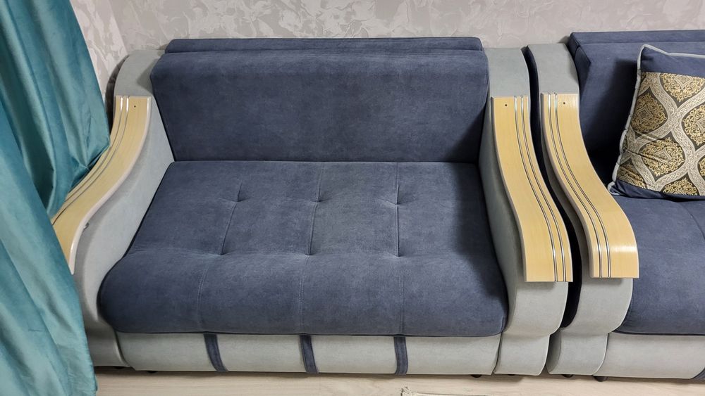 Продам диван все раскладываются