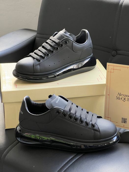 Adidasi Alexnader McQueen Pernuta
