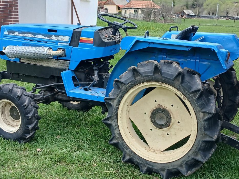 Tractor 4x4 Mitubishi